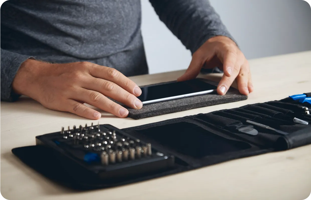Screen Replacement: Premium vs. Aftermarket